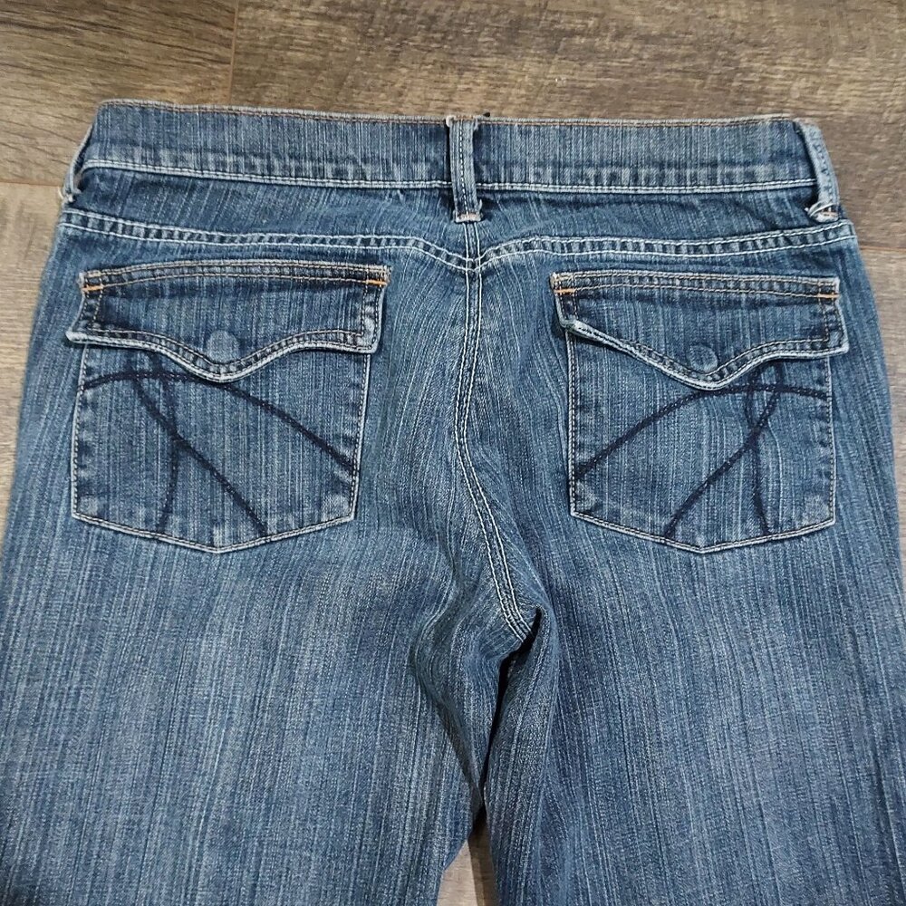 NY&C Brand Women's Flare Jeans Size 8 Wash Denim - Picture 4 of 14